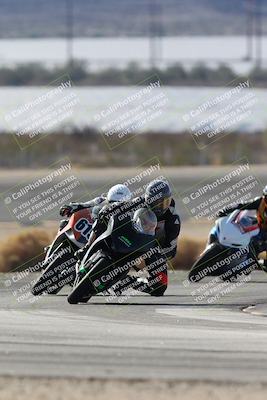 media/Nov-16-2025-Race Pace (Sun) [[8c5fa54630]]/Non Verified Riders (1st 20 Minutes)/1-Turn 14 (10am)/